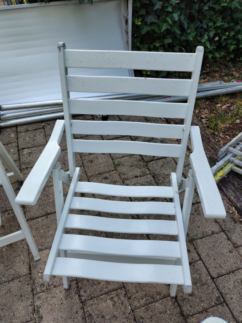 Chaises: 4 Gartenstühle gratis abzugeben – D'occasion à St. Antoni par Nomis20 3