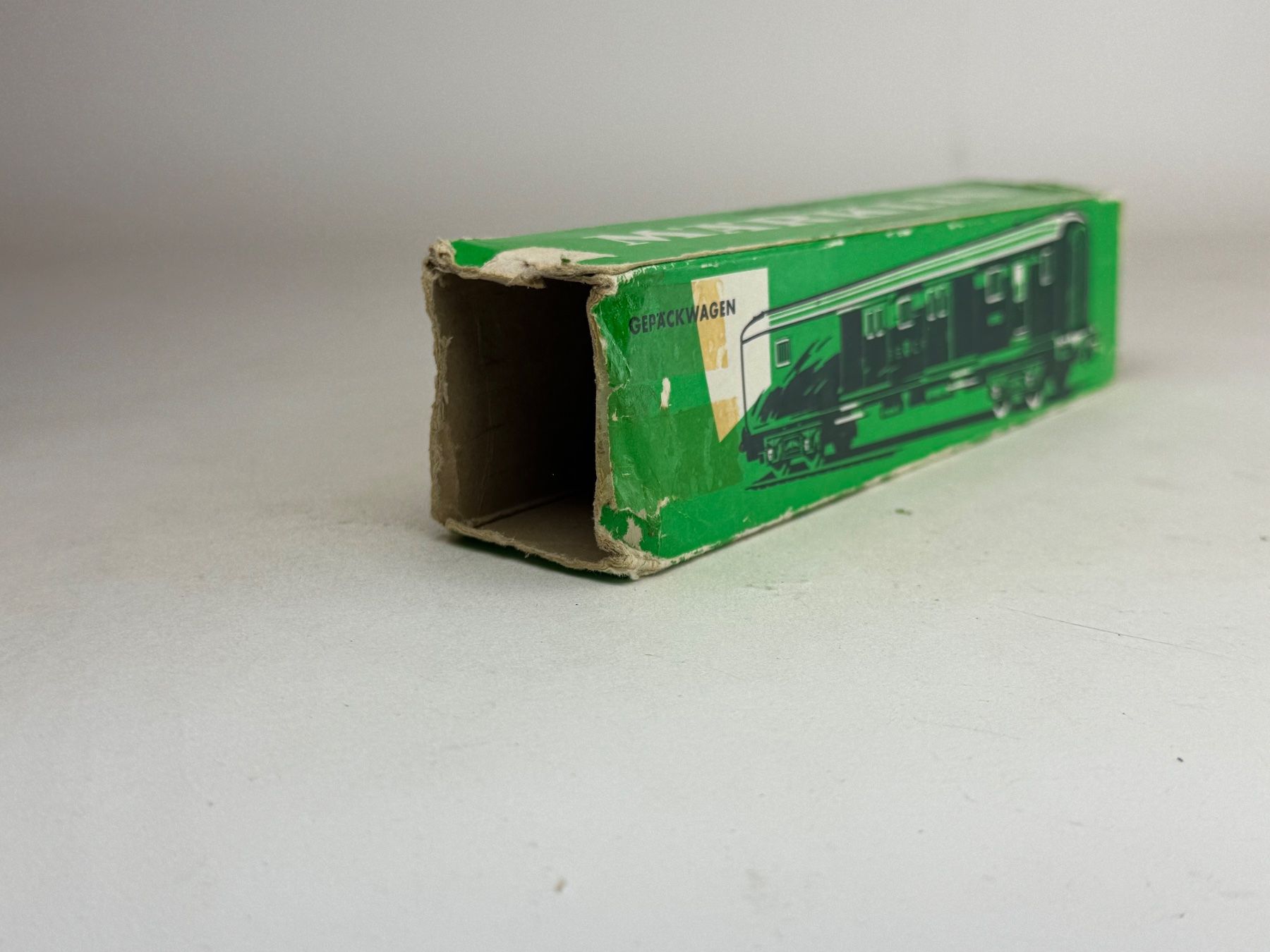 Märklin Modellini di ferrovie: EB-  Märklin Gepäckwagon SBB – Usato da Elm venduto da Wikmtz 3