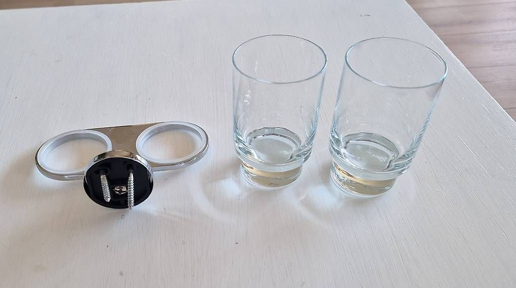 Bicchieri: Zahnglas, 2fach – Usato da Spiez venduto da sundras 2
