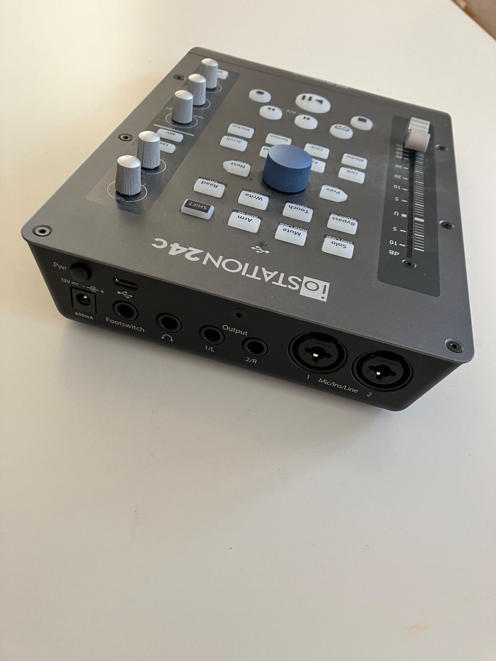 Sistema di controllo: Presonus ioStation 24c Audio Interface & DAW Controller – Usato da Eiken venduto da Vivaldi01 1