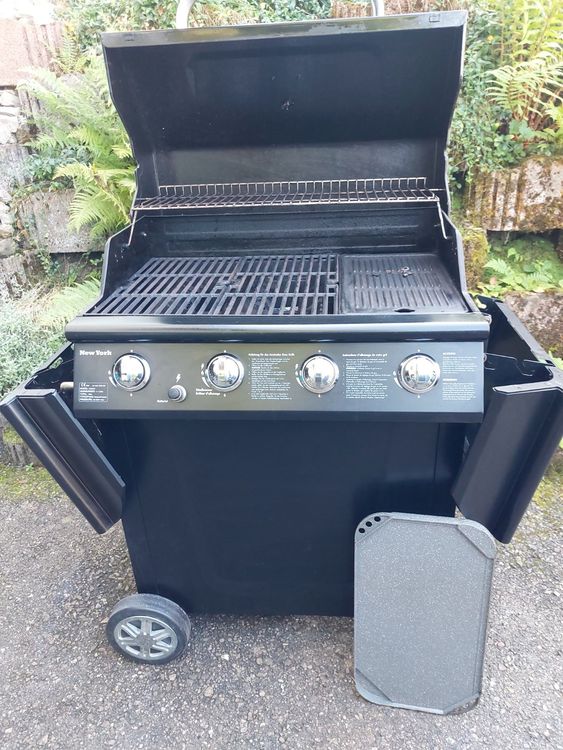 Top Gasgrill New York 4 Brenner mit klappbaren Seitenteilen Kaufen