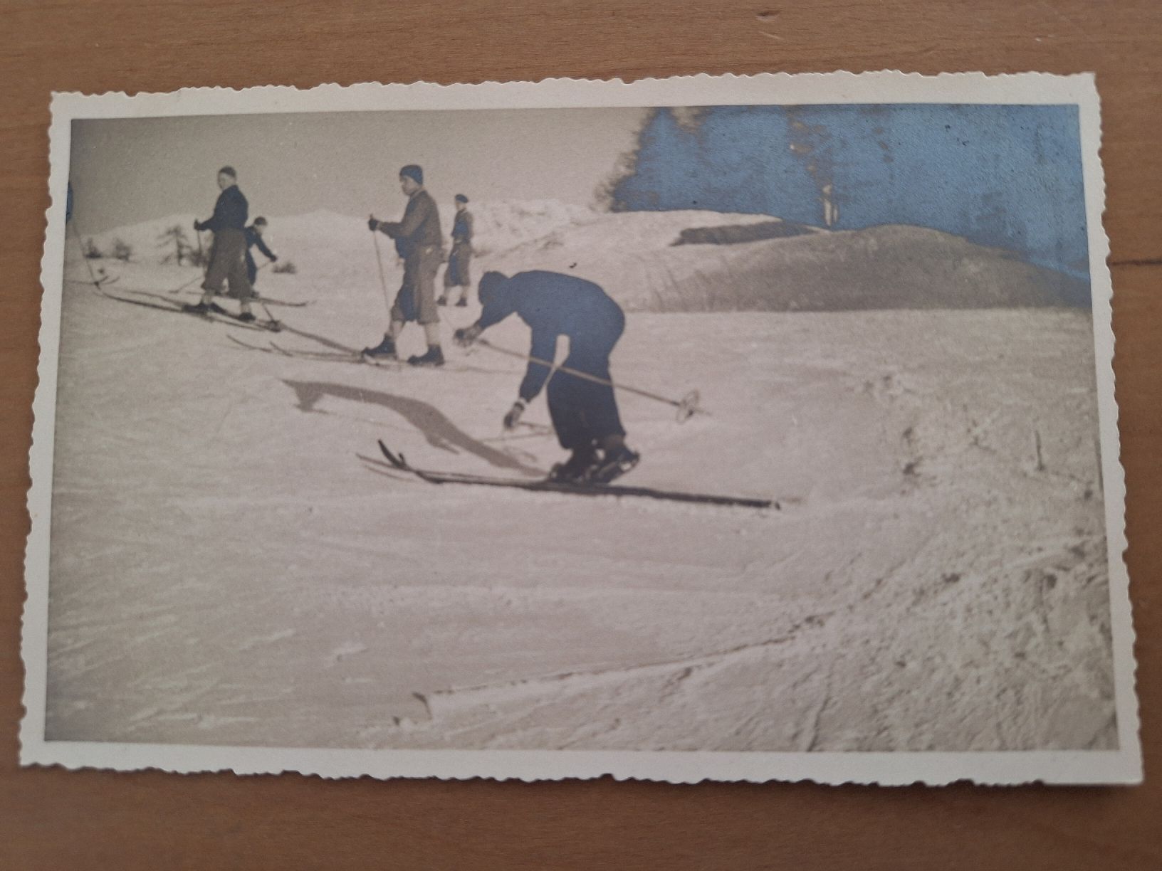 Ansichtskarten: Skifahrer auf der Piste  – Gebraucht aus Sargans von nicsam1815