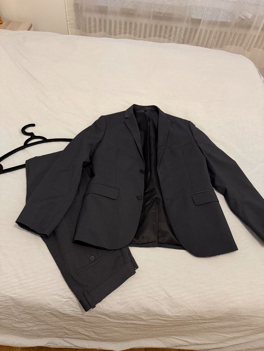 H&M Anzüge: Anzug H&M – Gebraucht aus Kloten von spe_yfl8