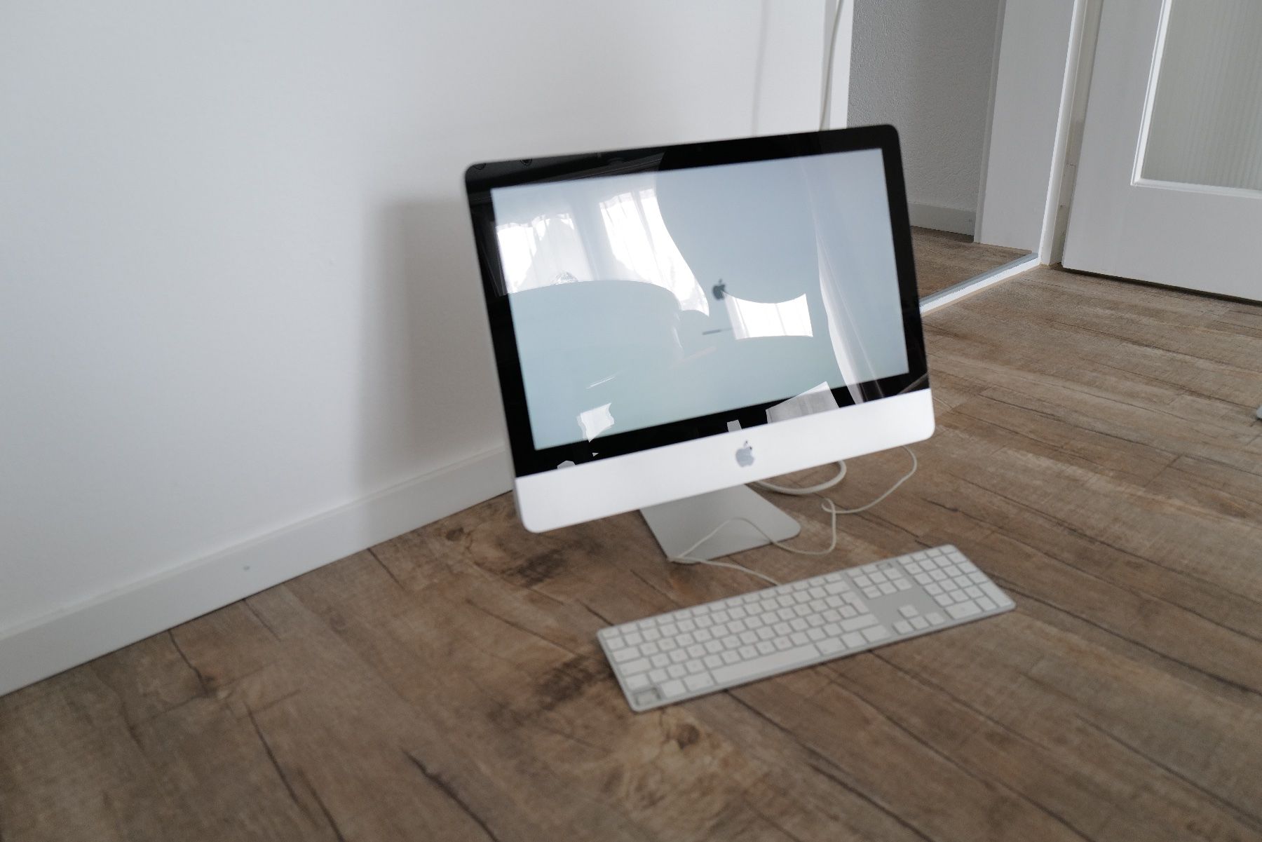 Apple PC: schöner iMac 21,5-Zoll – Usato da Port venduto da hgn1 3