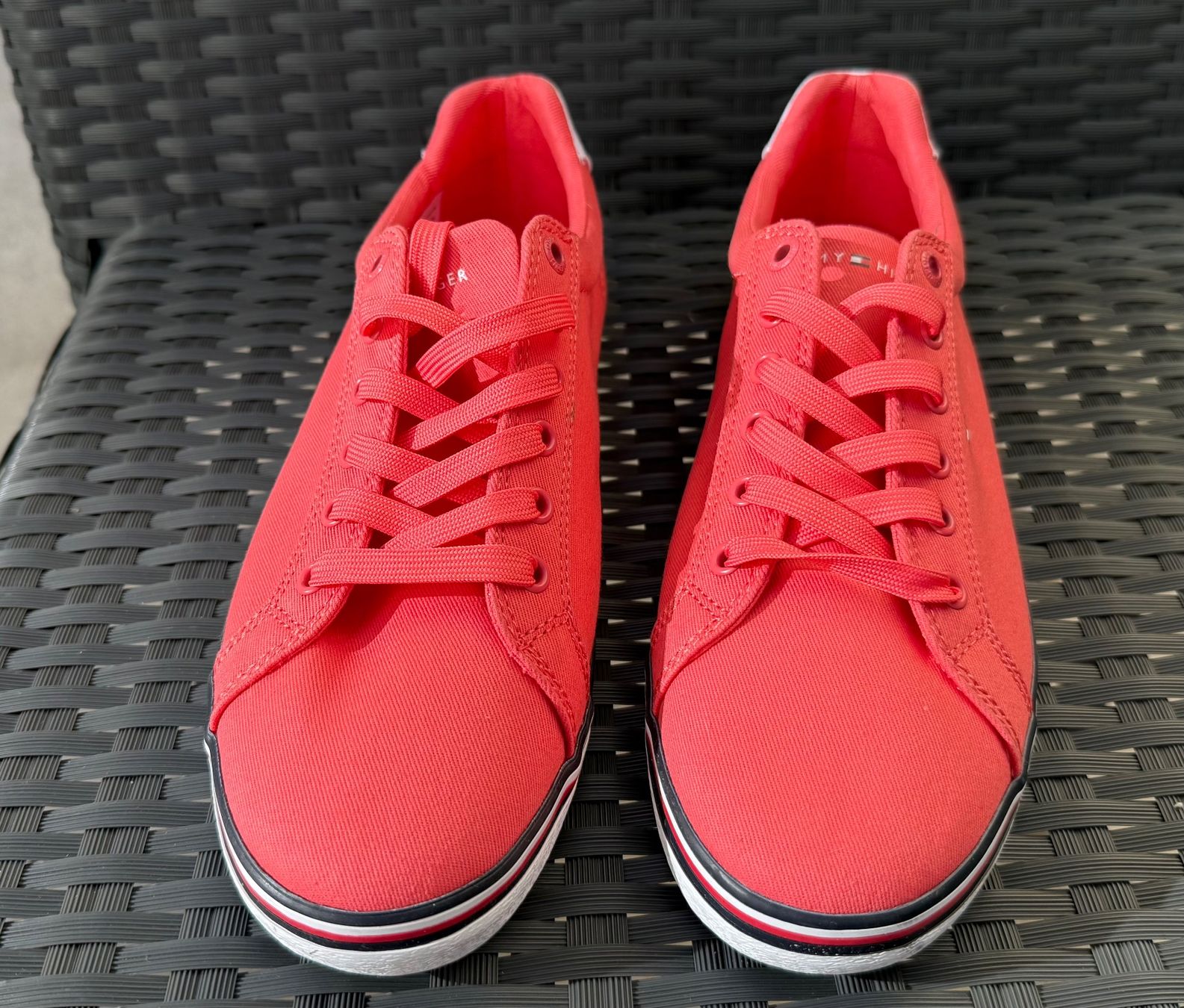 Tommy Hilfiger Scarpe da donna: Baskets Tommy Hilfiger - Taille 40 - Neuves ! – Nuovo (secondo la descrizione) da Denges venduto da peumens 2