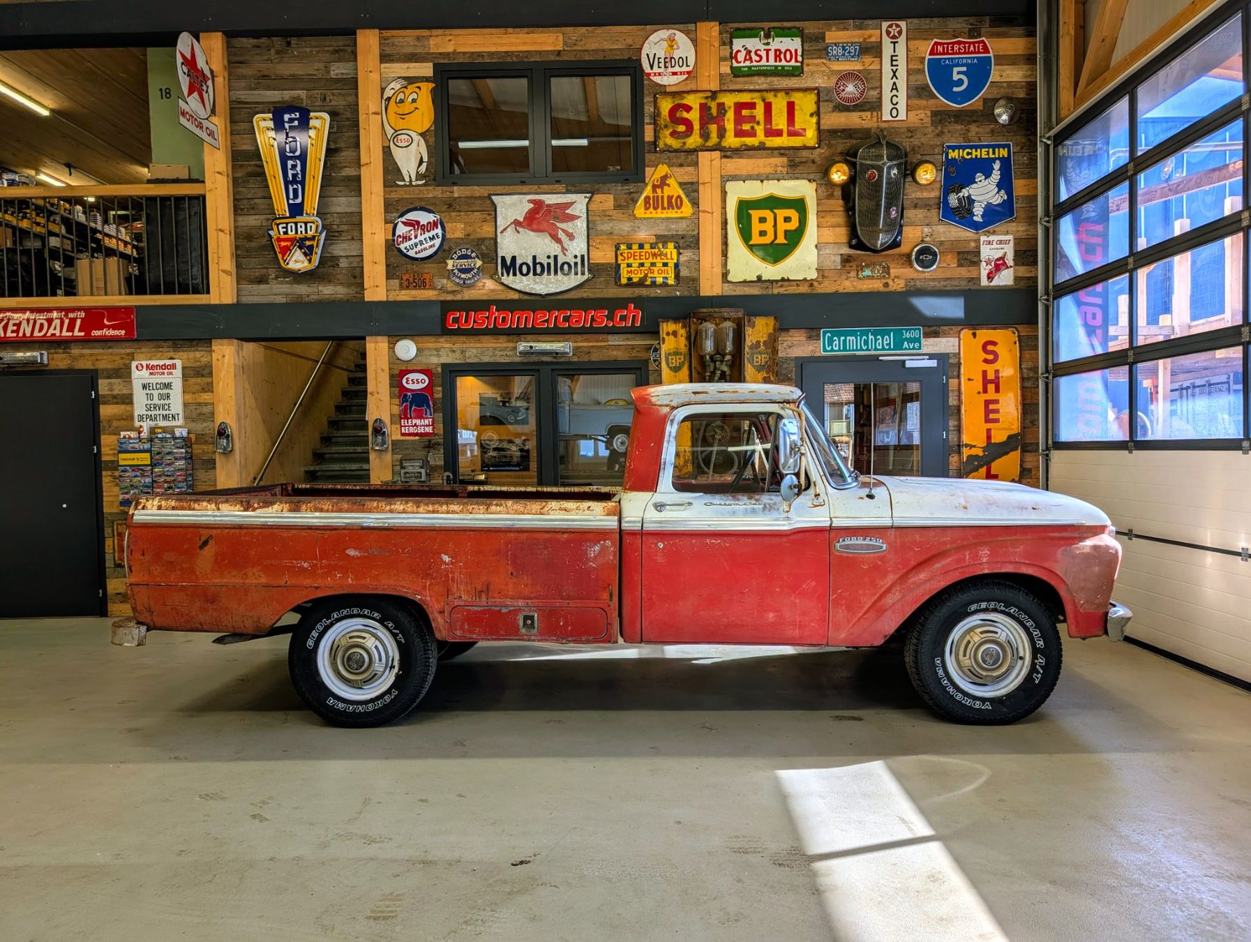 Ford (Usa) Automobili: Ford F 250 – Usato da Rafz venduto da CuCaRafz