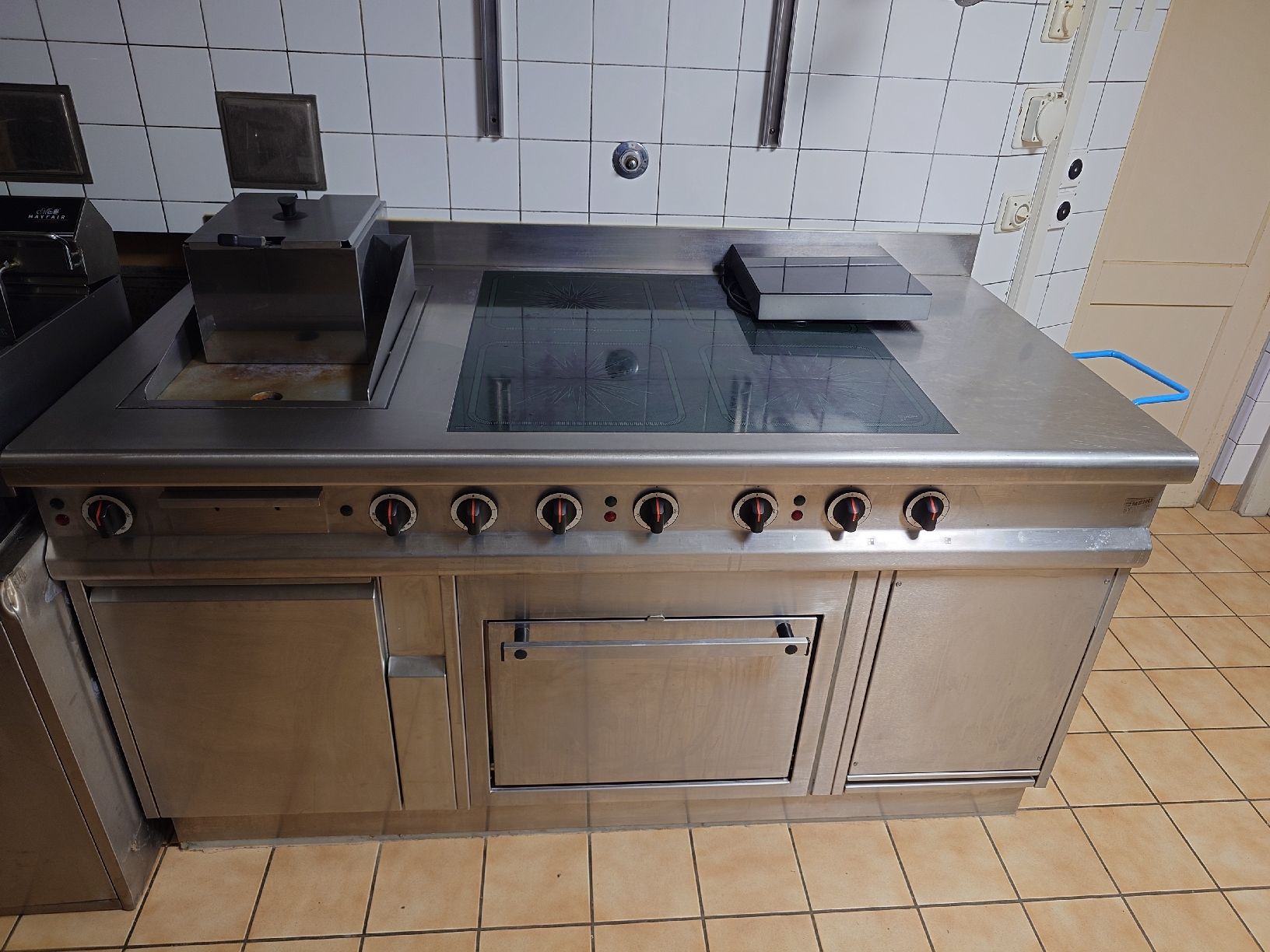 Elettrodomestici da cucina: Profi-Induktionsherd MENU SYSTEM | Induktion, Grill, Ofen & – Usato da Hauenstein venduto da benin02 1