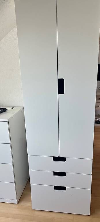 Schränke: Kleiderschrank Kinder – Gebraucht aus Muttenz von anna123