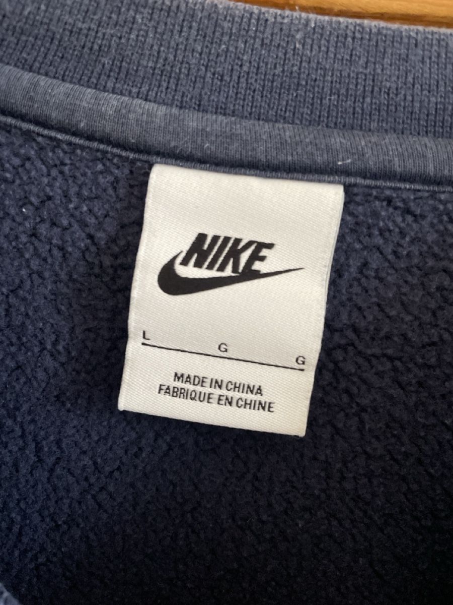 Nike Maglioni & Felpe: Nike Pullover Sweatshirt Gr M dunkelblau – Usato da Zürich venduto da mar_2kwv 2