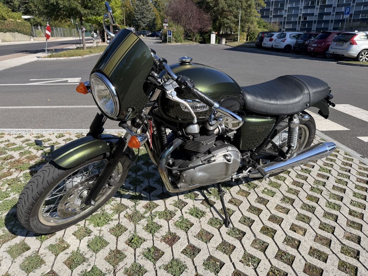 Triumph thruxton 900 (D'occasion) à Chêne-Bougeries pour CHF 4000 ...