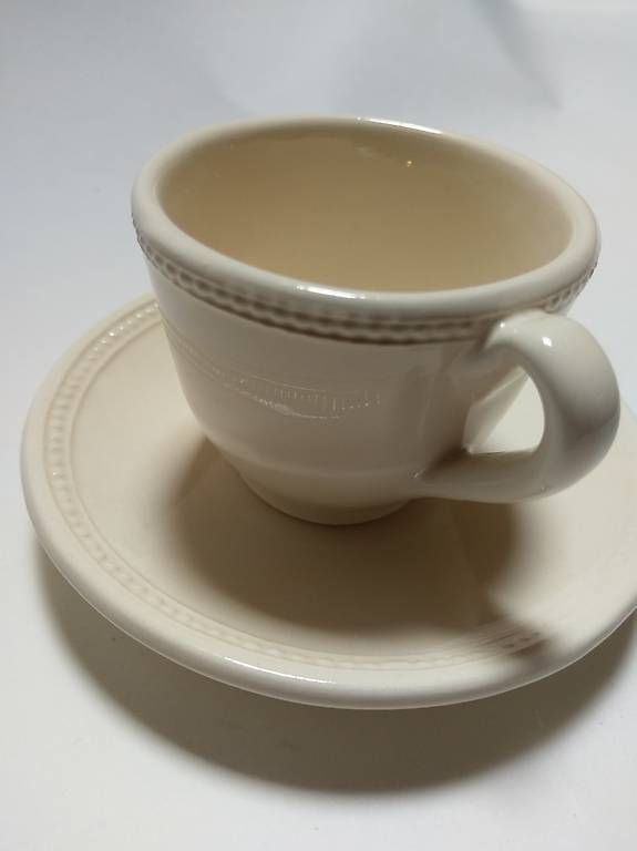 Set di piatti: 4 er Set Kaffetassen NEU – Nuovo (secondo la descrizione) da Grüningen venduto da Zschenderlein