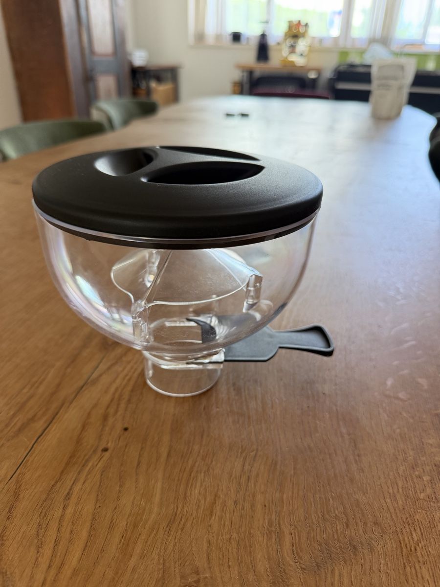 Machines à café & Machines à expresso: Bohnenbehälter – D'occasion à Wald AR par FPfammi