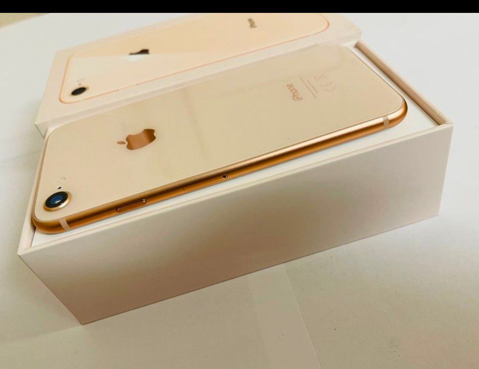 Apple Telefoni cellulari / Smartphones: IPhone 8 64gb akku 100% – Usato da Luzern venduto da Waince786 5