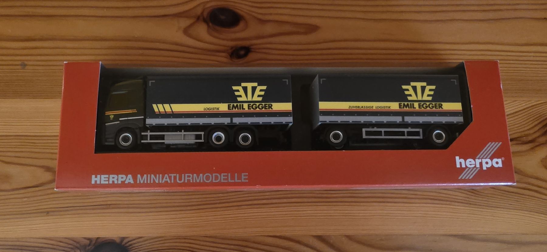 Herpa Modellini d'auto: Herpa Emil Egger LKW Modell 1:87 – Nuovo e nell'imballaggio originale da Bettlach venduto da United83 4