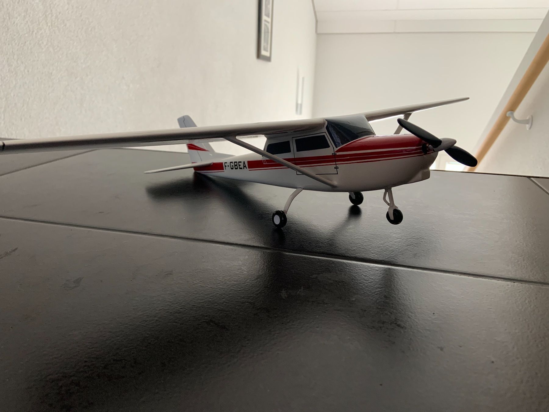 Cessna Modellbausätze & Standmodelle: Cessna 150 – Neu und originalverpackt aus Wilen b. Wollerau von Loonyacht 1