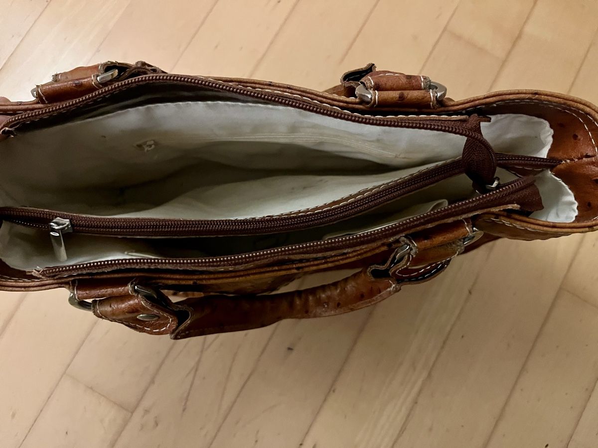 Borse: Braune Handtasche mit Straussenleder-Optik – Usato da Burgdorf venduto da cortina10 2