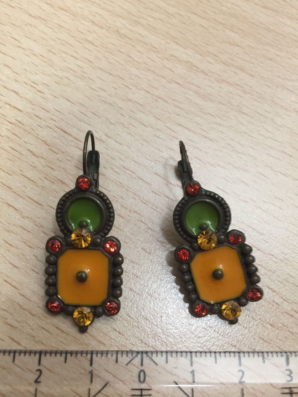 Orecchini pendenti & Orecchini a lobo: Boucles d'oreille fantaisie – Usato da Lausanne venduto da Kmm03 2