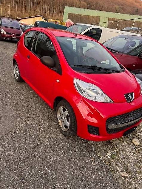 Autos: Peugeote 107 1.0 – Gebraucht aus Küttigen von aut_82sz 1