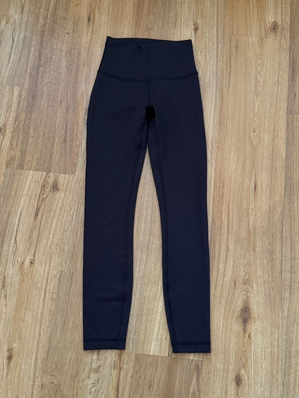 Lululemon Leggings: Lululemon legging Wunder train Size 2 – Neuf (Voir description) à Zürich par AnneHelene
