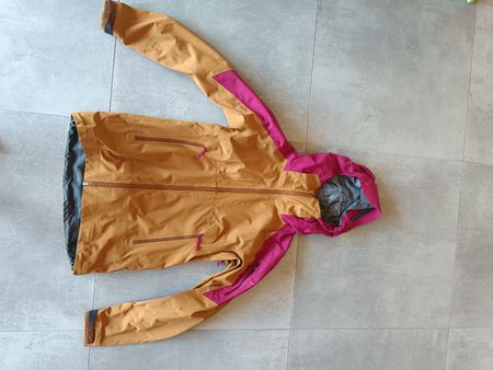 Giacca Arc'teryx Gore-Tex donna S/P usata