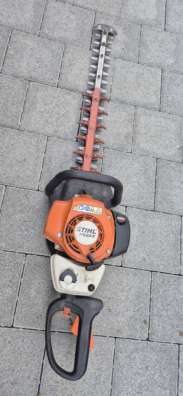 Stihl Alle Maschinen: Stihl Heckenschere HS 82H – Gebraucht aus Grenchen von Heja1604 2