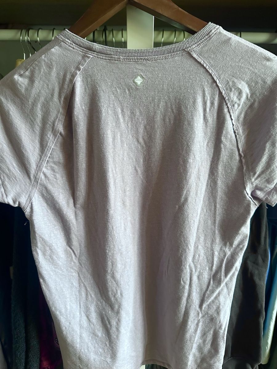 T-shirt: Sport Tshirt Gr. M Baumwolle Decathlon – Usato da Münsingen venduto da Secondhand89 2