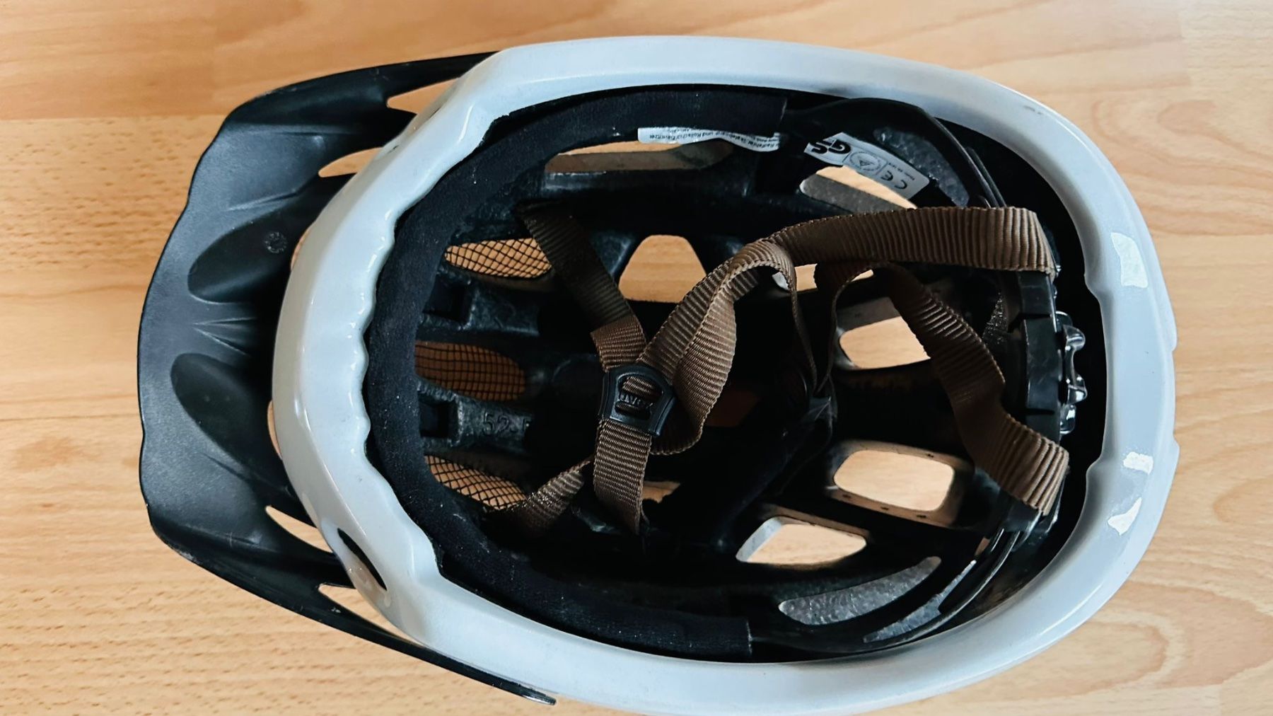 Uvex Casques: Velohelm – D'occasion à Rheinfelden par SevenHills 1