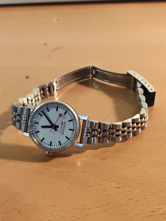 Mondaine Uhren Armbanduhr Bahnhofsuhr Design Sbb Uhr Mondaine