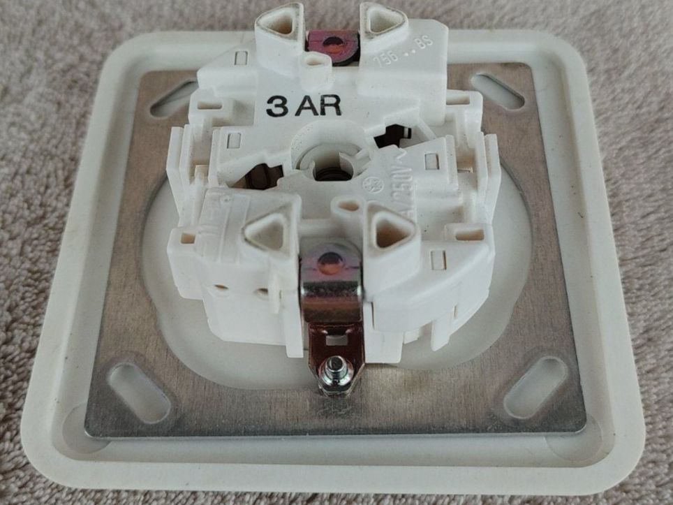 Feller Schalter: Taster AR Feller Standard UP – Neu (gemäss Beschreibung) aus Strengelbach von Phorensic_30 6