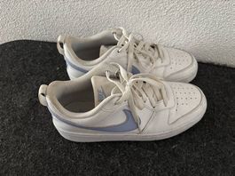 Nike Sneaker Gr. 39