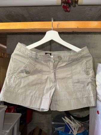 🔥Damen Shorts beige Grösse 38