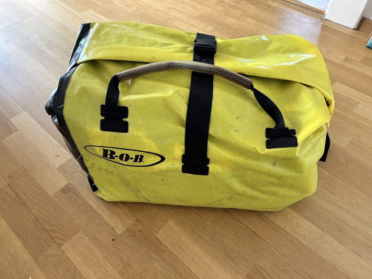 Remorques: B-O-B Trailer Ibex with yellow dry bag – D'occasion à Bern par dyl_2y87 3
