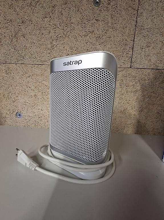 Radiatori: Satrap Fan XA Heizlüfter – Usato da Fahrweid venduto da Zingwei88