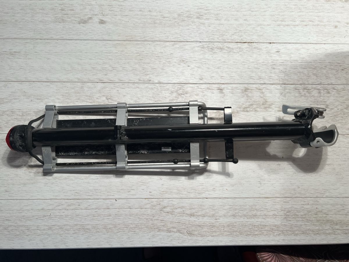 Pezzi di ricambio: Gepäckträger OR Beam Rack M – Usato da Huttwil venduto da luk_9tdh