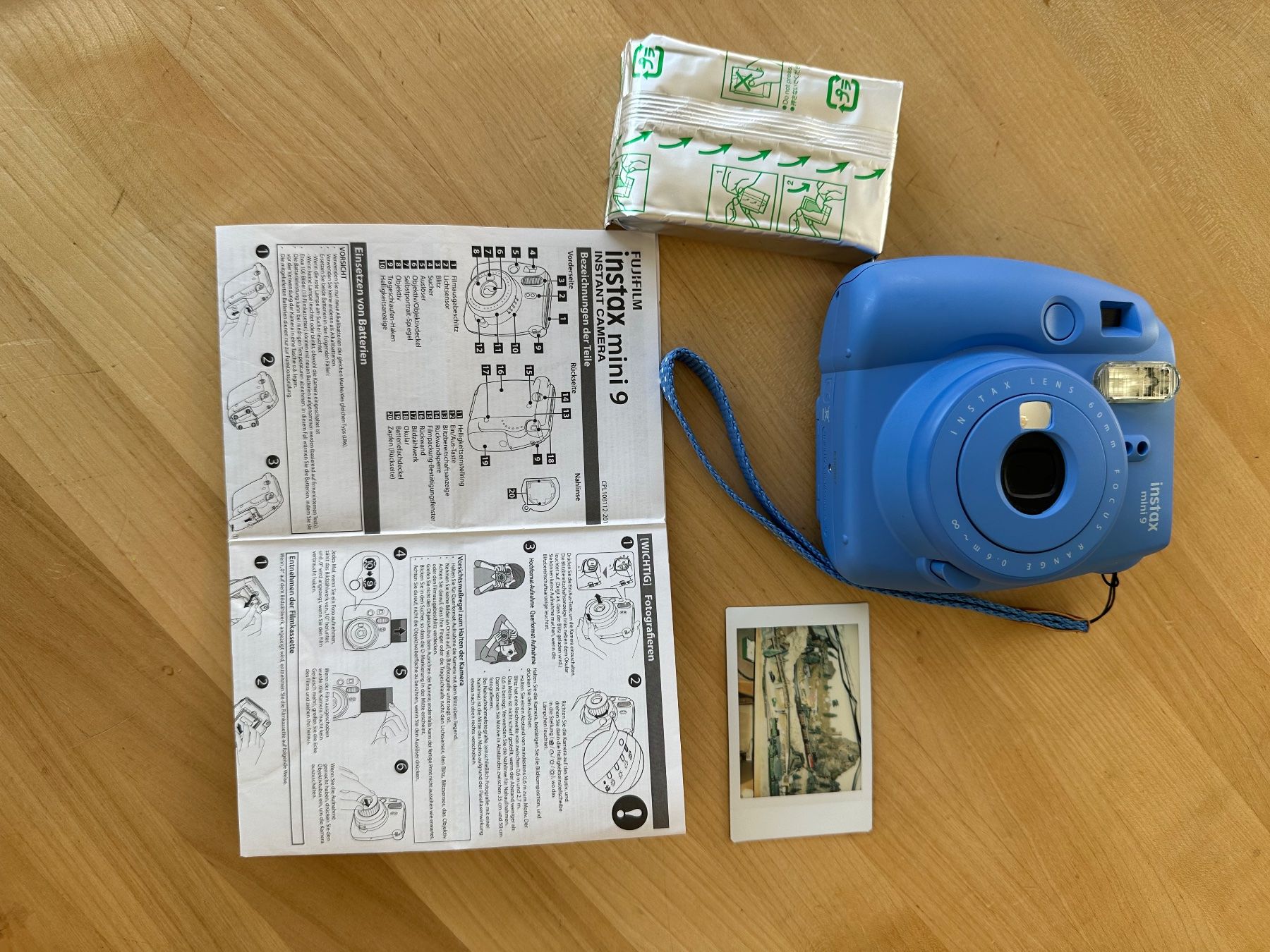 Fujifilm Fotocamera: Instant Sofortbild Kamera – Nuovo (secondo la descrizione) da Zürich venduto da ruedigg