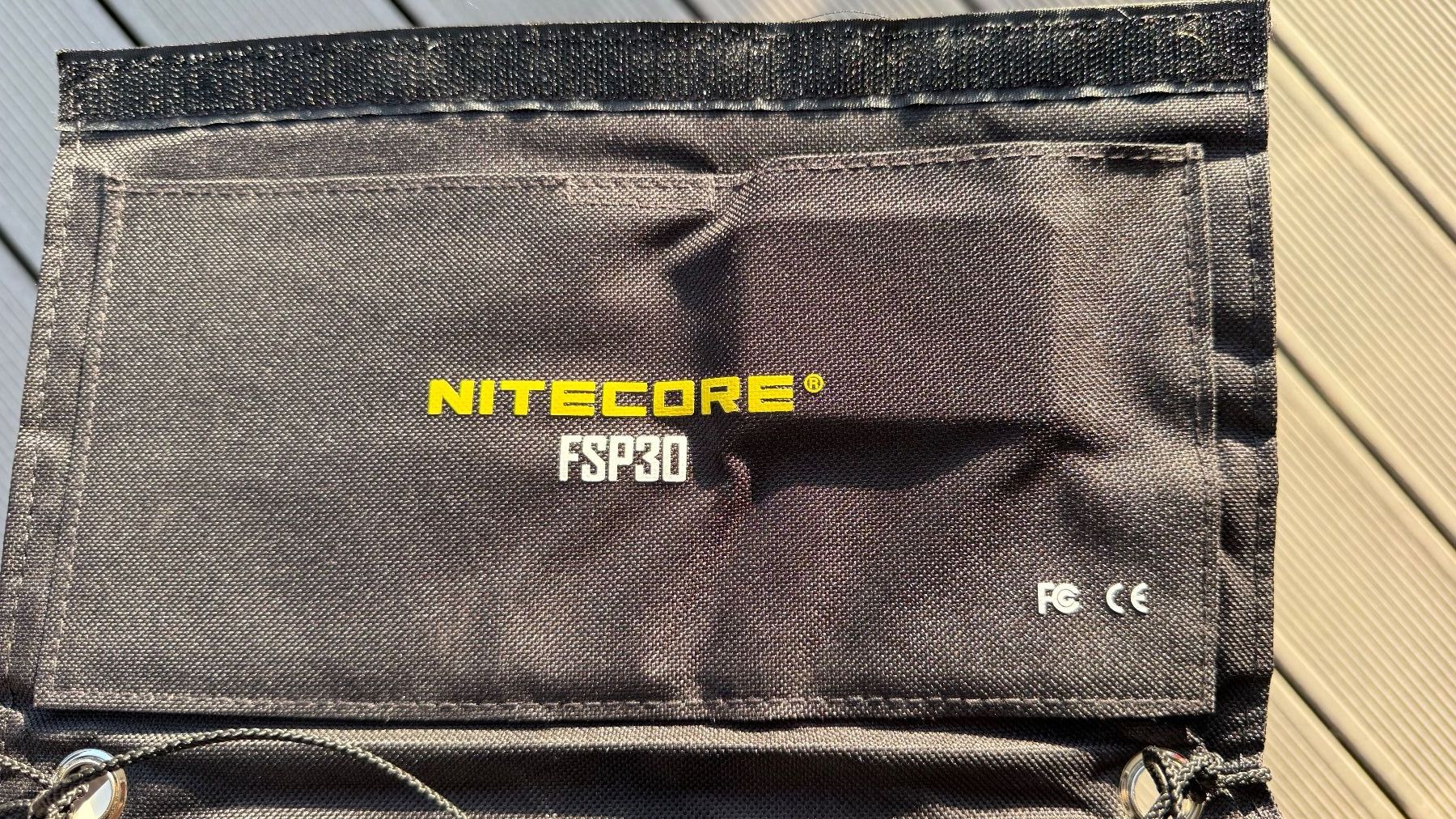 Panneaux solaires: Nitecore FSP30 Solarpaneel gebraucht – D'occasion à Geuensee par luuser12 1