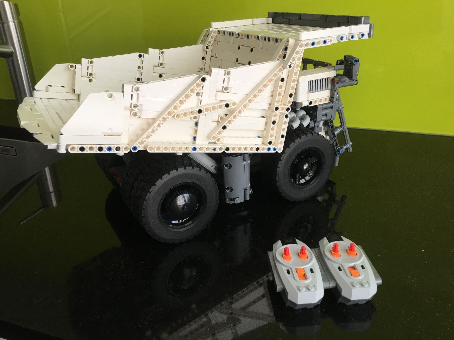 Lego Kit di costruzioni: Lego MOC Liebherr T284 – Nuovo (secondo la descrizione) da Basel venduto da Hampe1555 4