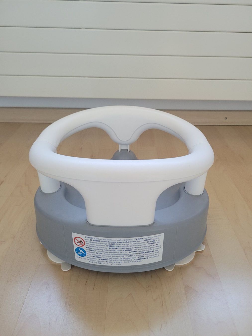 Tutto per il bagno: Baby Badewannen Sitz – Usato da Oberglatt ZH venduto da Secvtor 1