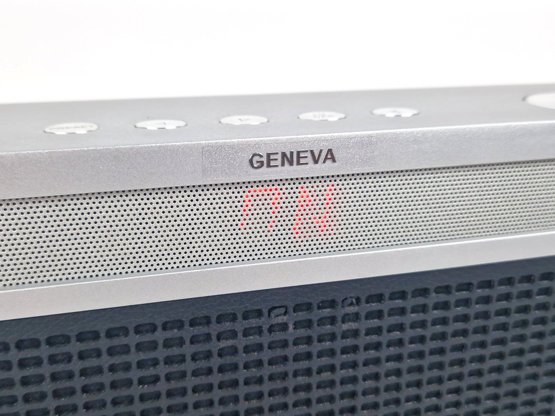 Geneva Radio: Geneva Touring/L DAB+/Bluetooth hi-fi Speaker – Nuovo (secondo la descrizione) da Basel venduto da Restwert_Basel 8