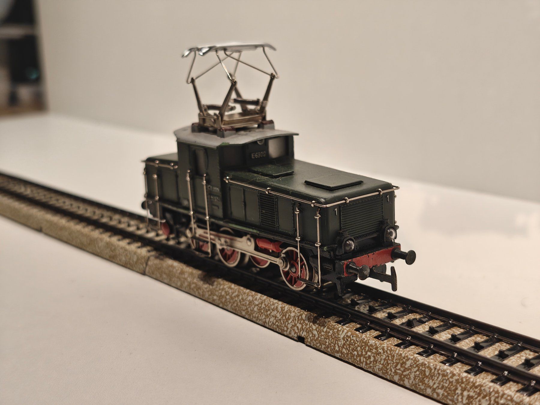 Märklin Modellini di ferrovie: Kleine Märklin Rangierlok – Usato da Braunau venduto da Homersimpson 1