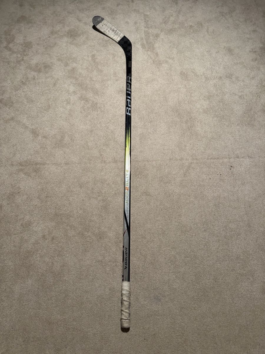Bauer Stöcke & Schaufeln: Bauer Vapor Hyperlite 2 Eishockeystock P28 40 Flex – Gebraucht aus Hedingen von Jennifer89 2