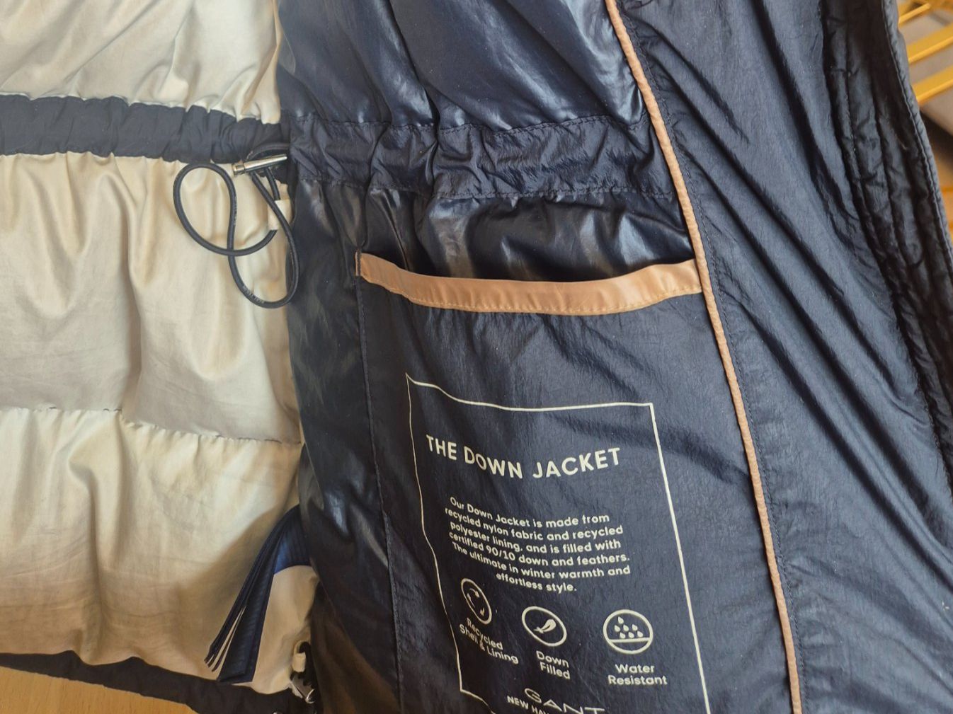 Gant Giacche: GANT schwarze Daunenjacke medium – Usato da Zunzgen venduto da Kofi7 2
