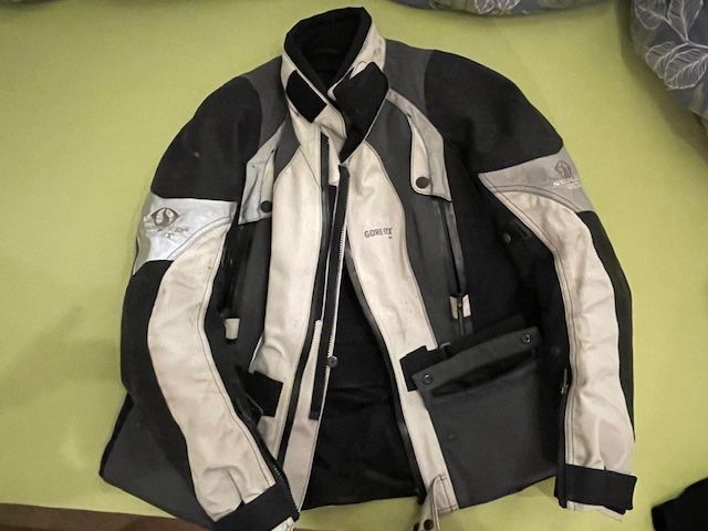Completi & Tailleur: Motorrad-Kombination von Stadler – Usato da Bäretswil venduto da Stranger44 1