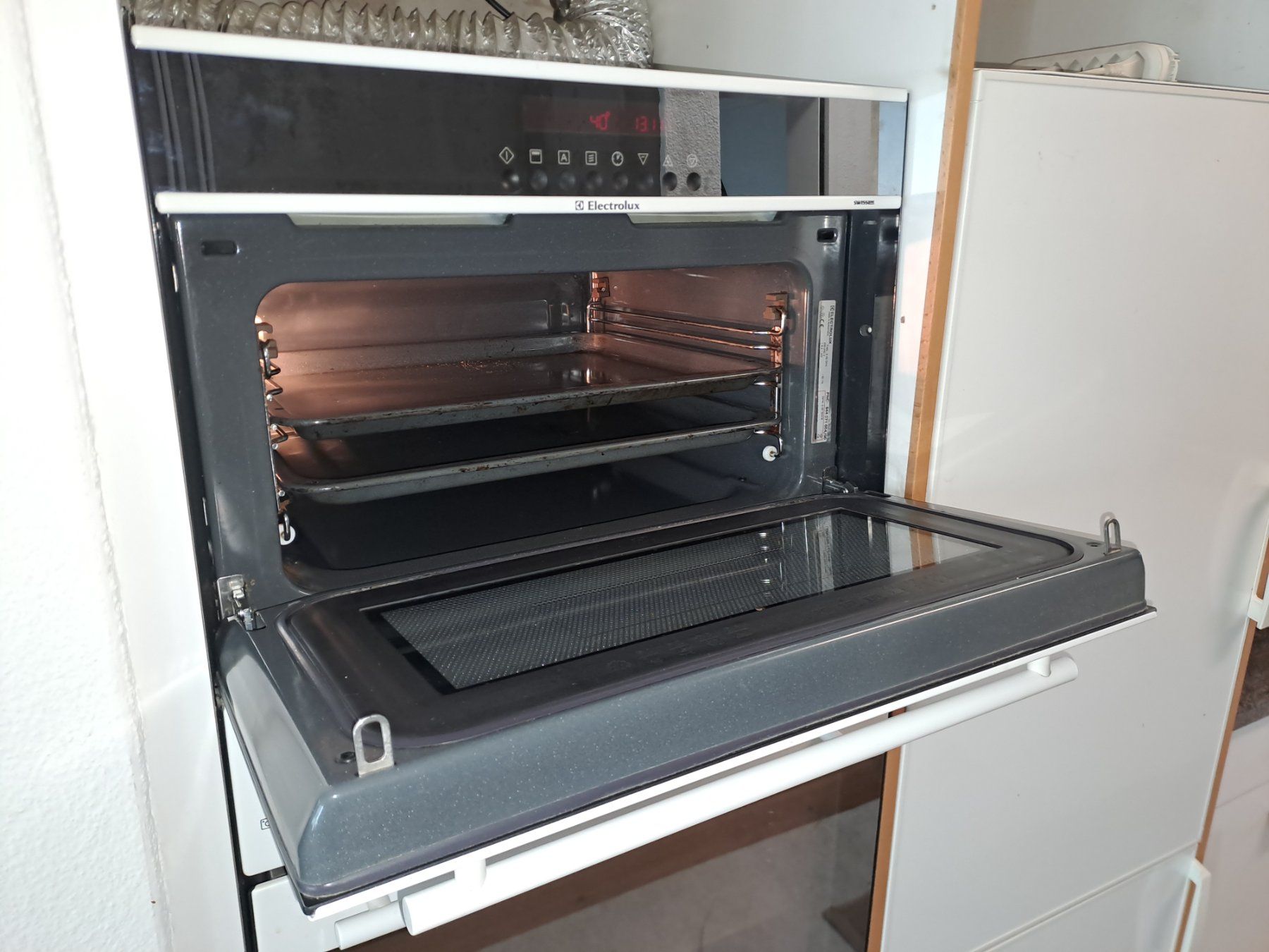 Electrolux Küchengeräte: Electrolux Microwelle mit Backfunktion – Gebraucht aus Rümlang von Lenzkirch017 1