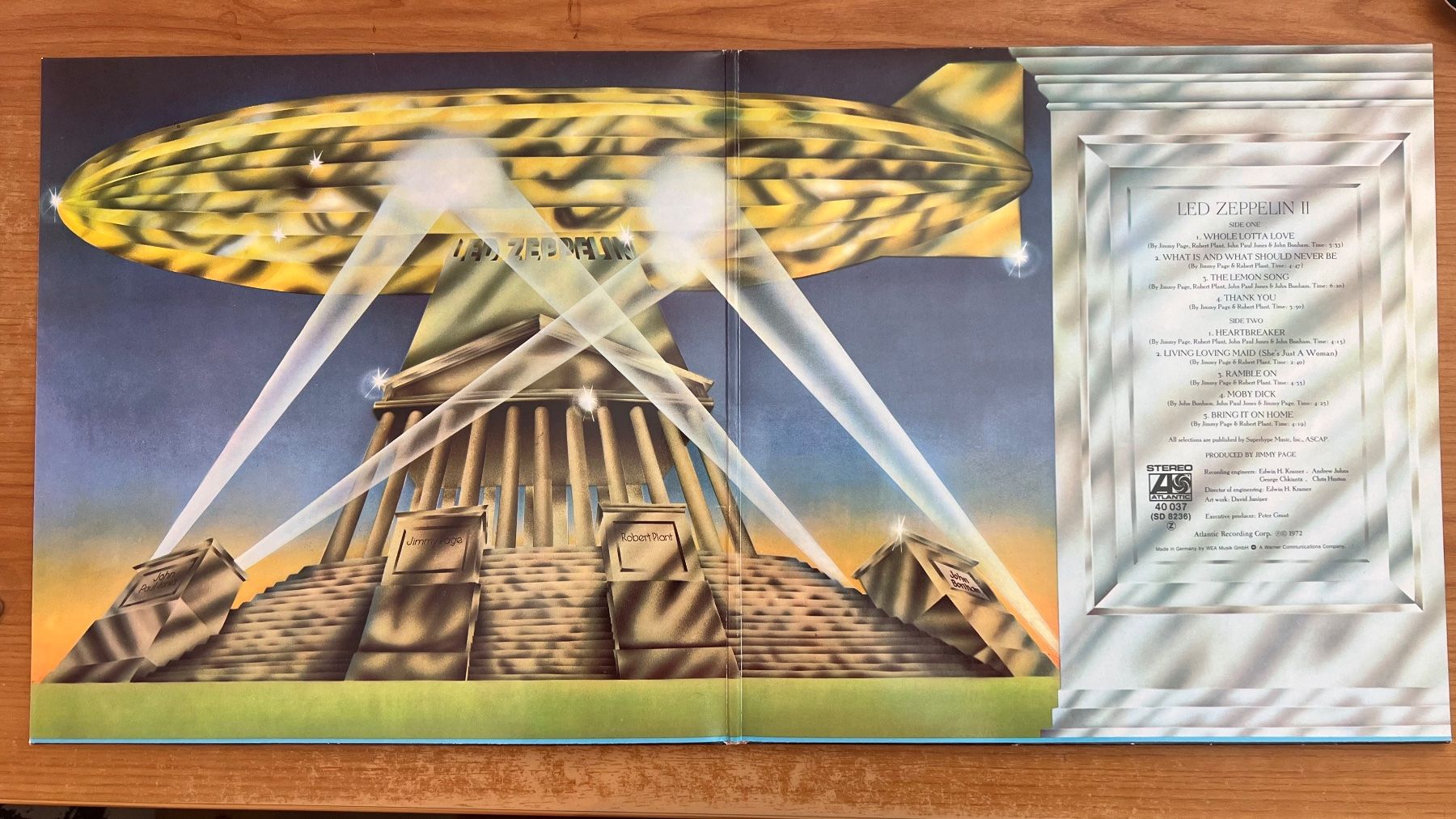 Dischi in vinile: Led Zeppelin - II / D-Press. Reissue - TOP – Usato da Gais venduto da soundcave57 2