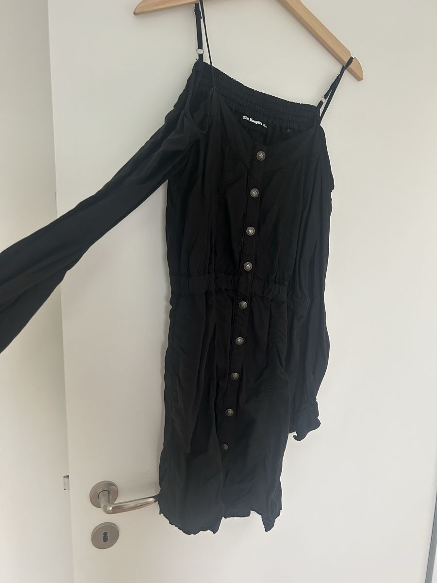 Kooples Kleider: The Kooples cold shoulder dress – Gebraucht aus Fällanden von mar_v6pd