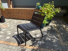 FERMOB Luxembourg Lounge Sessel / Lounge Stuhl Lakritz black