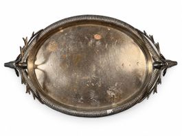 Serviertablett Hirschmotiv oval silberfarben gebraucht
