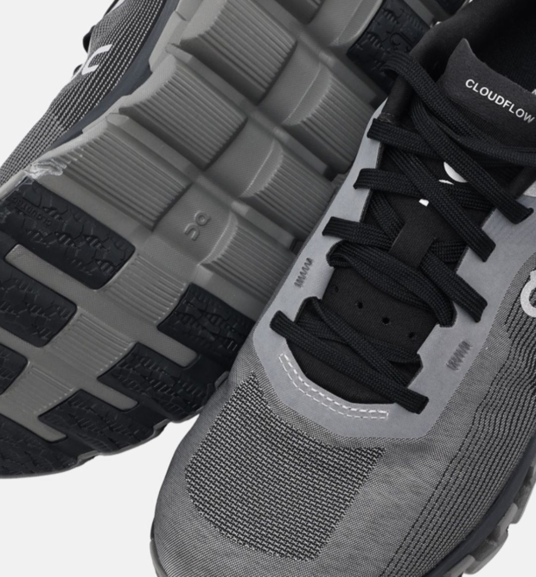 On Herrenschuhe: On Cloudflow Laufschuhe, Grau/Schwarz, Grösse 38 – Neu und originalverpackt aus Chur von car_5clc 4