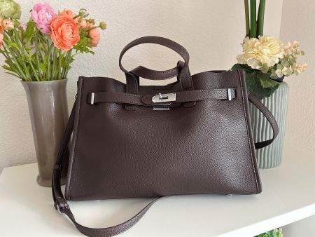 Handtasche braun mit Schulterriemen gebrauchter Zustand